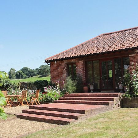 Elm Tree Barn Villa Felmingham Exteriör bild